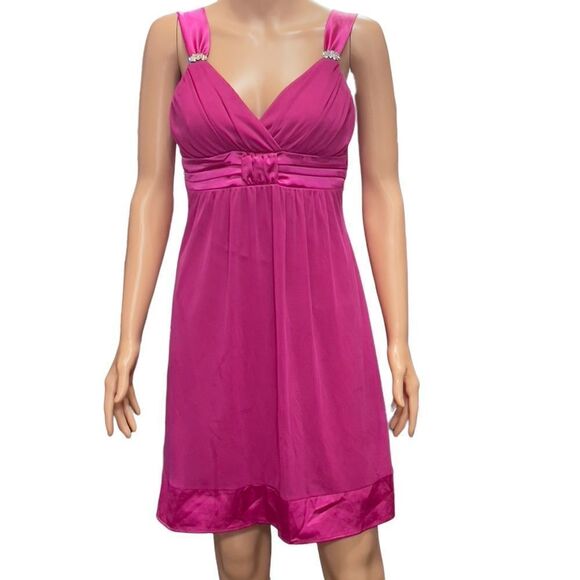 deb Pink Mesh Tie on Back Homecoming Dress LARGE - Picture 1 of 13